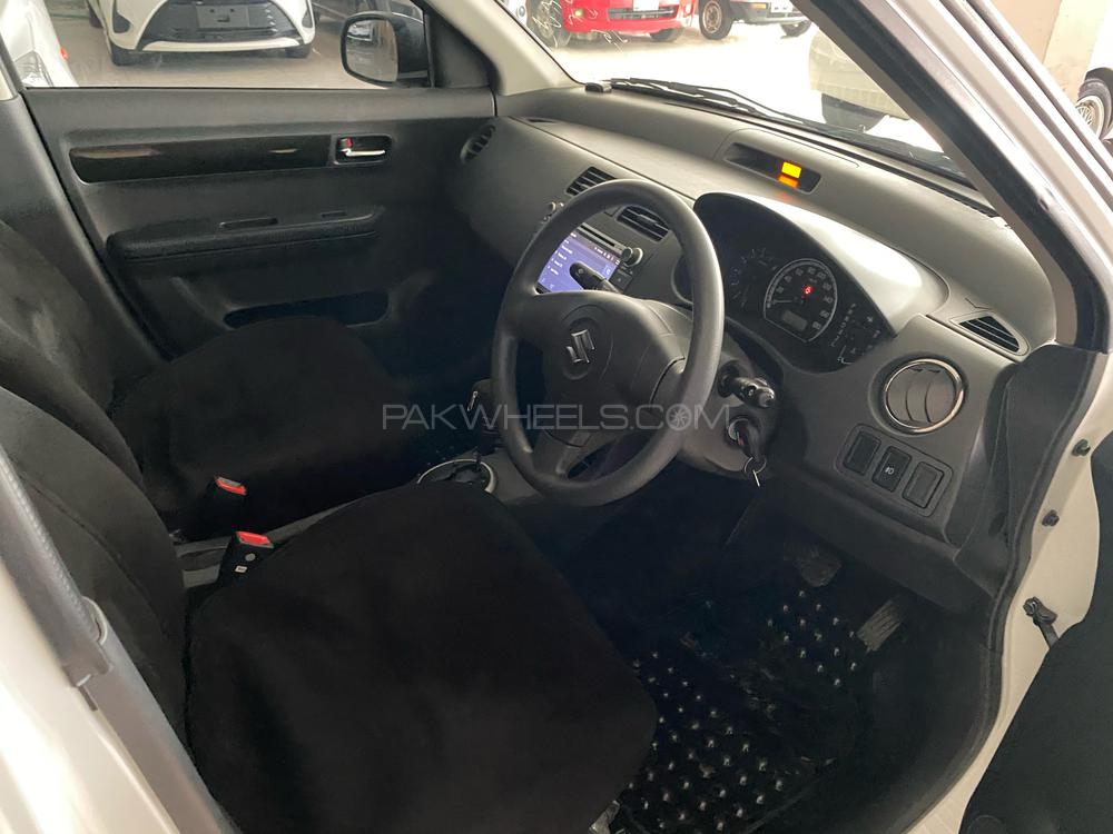 Suzuki Swift 2020 for Sale in Peshawar Suzuki Swift 2020 for Sale in Peshawar Image-5
