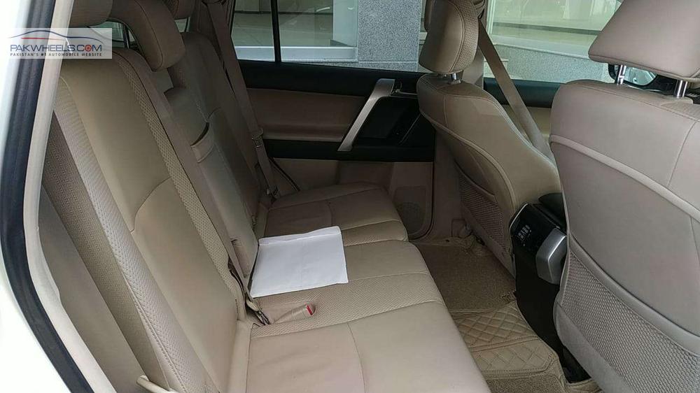 Toyota Prado 2010 for Sale in Karachi Toyota Prado 2010 for Sale in Karachi Image-13