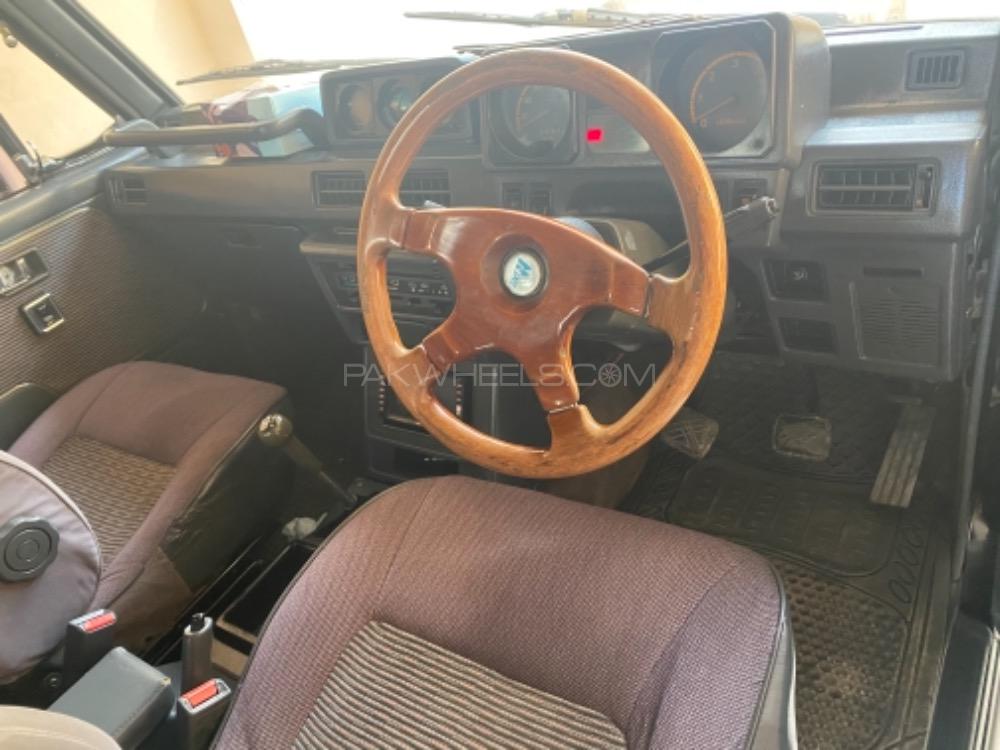 Mitsubishi Pajero 1986 for Sale in Islamabad Mitsubishi Pajero 1986 for Sale in Islamabad Image-11