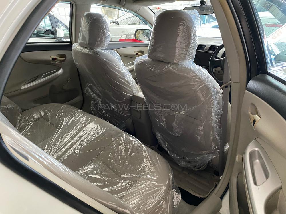 Toyota Corolla 2014 for Sale in Peshawar Toyota Corolla 2014 for Sale in Peshawar Image-12
