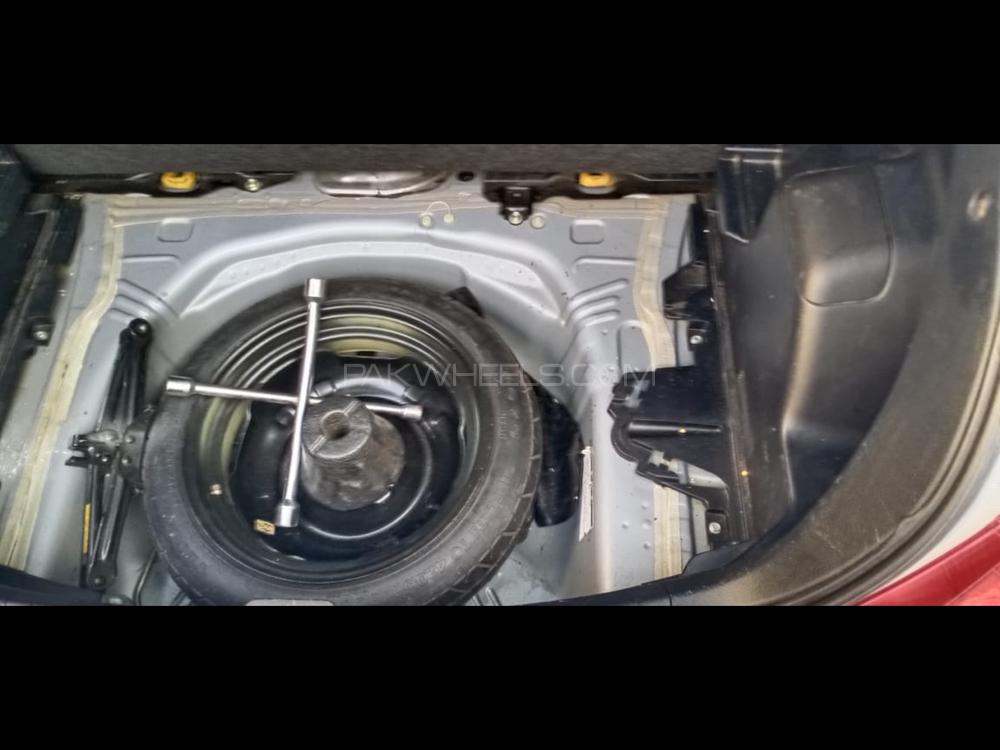 Toyota Vitz 2013 for Sale in Lahore Toyota Vitz 2013 for Sale in Lahore Image-6