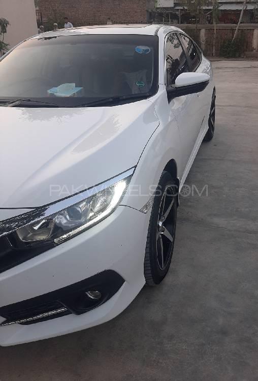 Honda Civic 2019 for Sale in Peshawar Honda Civic 2019 for Sale in Peshawar Image-3