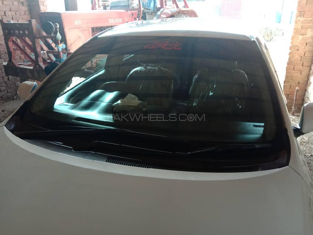 Toyota Corolla 2010 for Sale in Okara Image-1