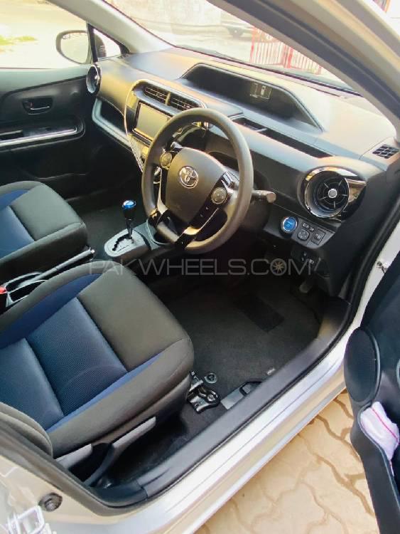 Toyota Aqua 2017 for Sale in Sialkot Toyota Aqua 2017 for Sale in Sialkot Image-3
