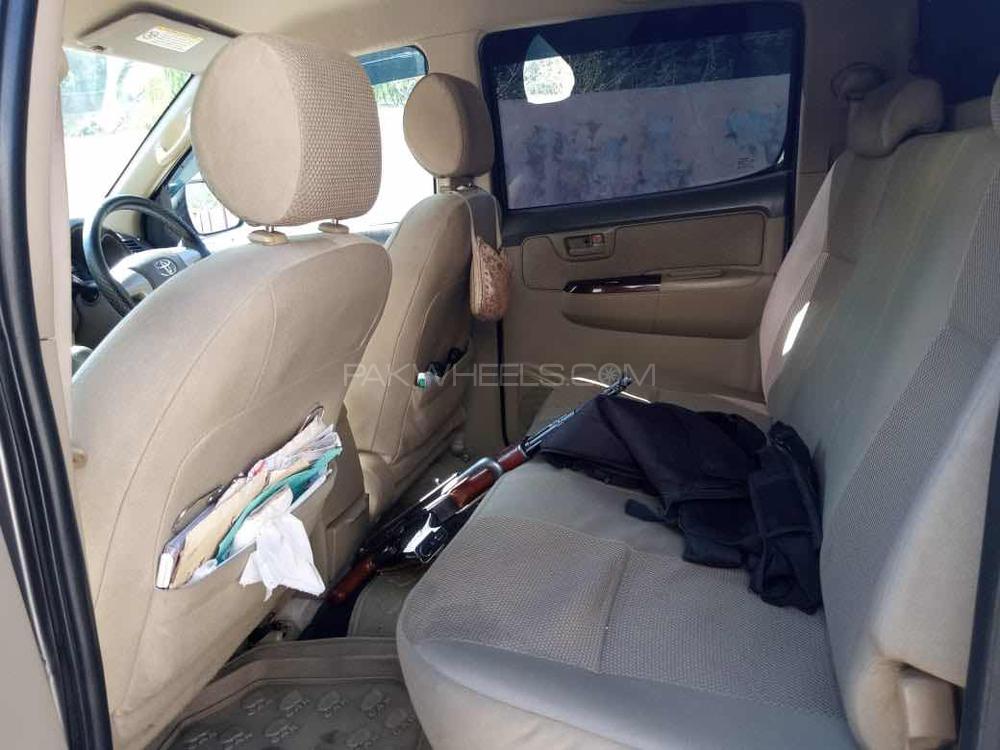 Toyota Hilux - 2013 said Mohammad khan Toyota Hilux - 2013 said Mohammad khan Image-3