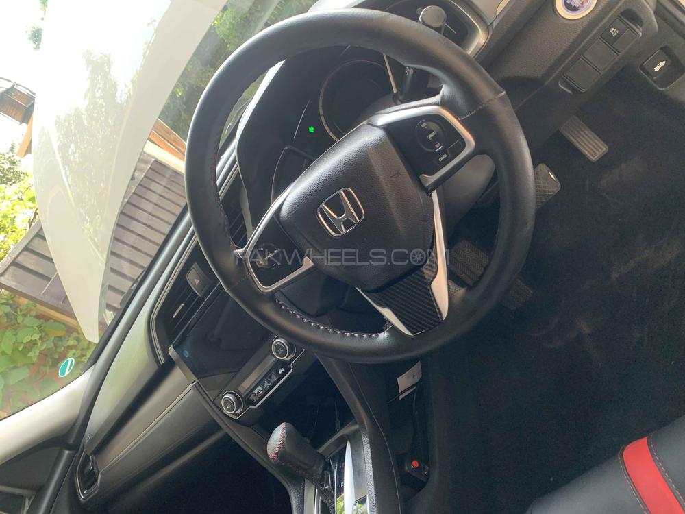 Honda Civic - 2017 shah g Honda Civic - 2017 shah g Image-4