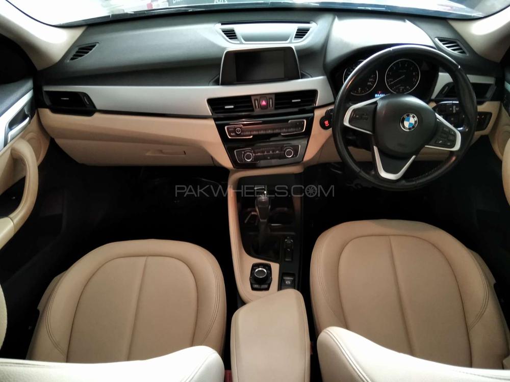 بی ایم ڈبلیو ایکس 1 2017 for Sale in کراچی بی ایم ڈبلیو ایکس 1 2017 for Sale in کراچی Image-11