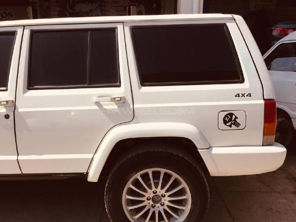 جیپ چیروکی 1997 for Sale in اسلام آباد جیپ چیروکی 1997 for Sale in اسلام آباد Image-8