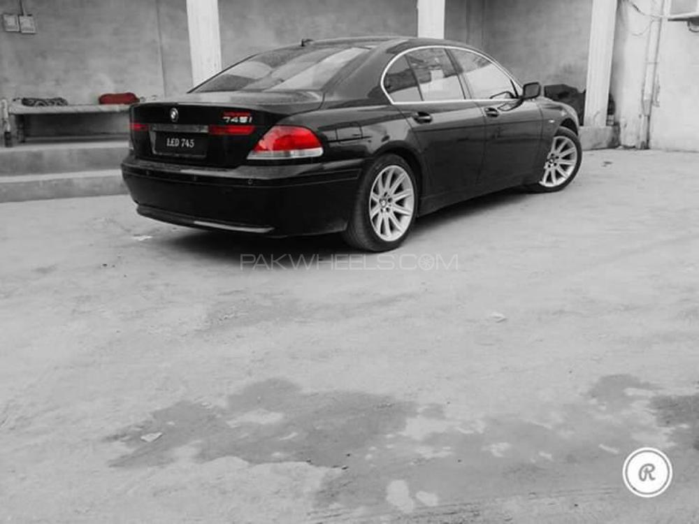 بی ایم ڈبلیو 7 سیریز 2003 for Sale in پشاور Image-1