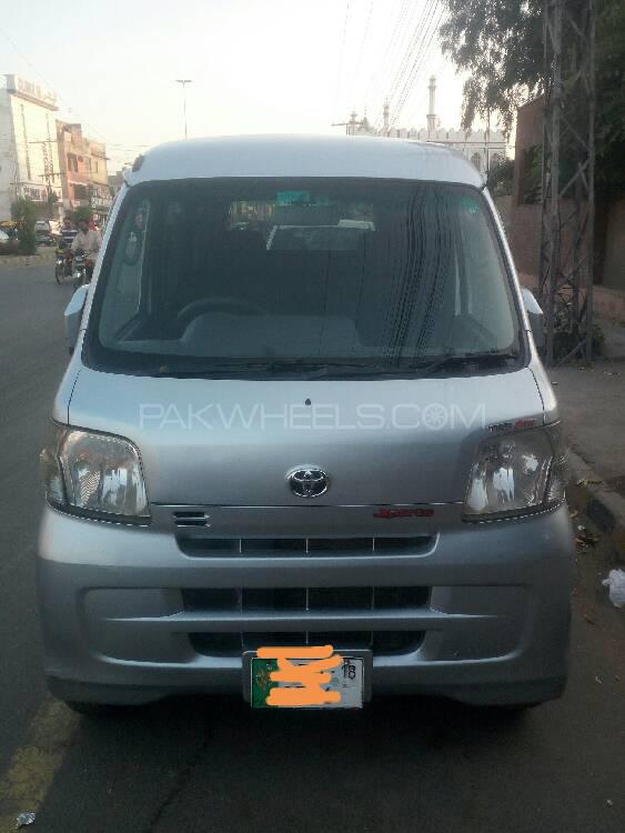 ٹویوٹا Pixis Van 2018 for Sale in لاہور Image-1