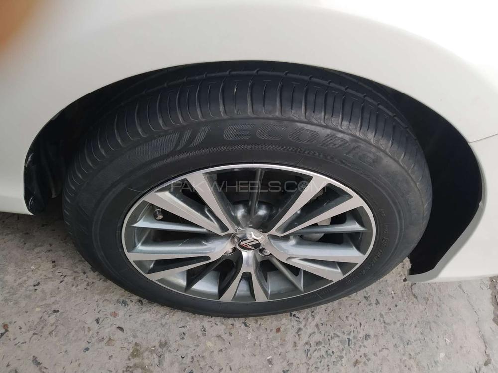 Toyota Aqua 2016 for Sale in Lahore Toyota Aqua 2016 for Sale in Lahore Image-12