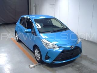 Toyota Vitz 2017 for Sale in Lahore Image-1