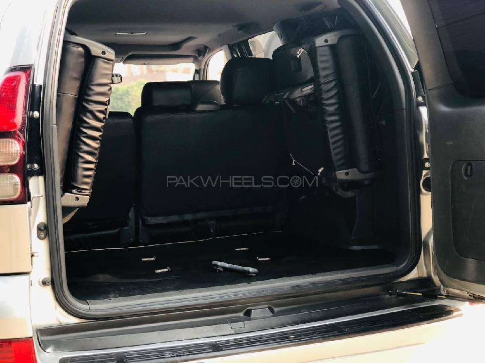 Toyota Prado 2003 for Sale in Lahore Toyota Prado 2003 for Sale in Lahore Image-12