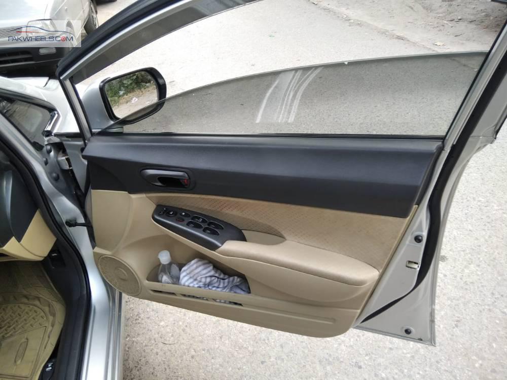 ہونڈا سوک 2011 for Sale in راولپنڈی ہونڈا سوک 2011 for Sale in راولپنڈی Image-12