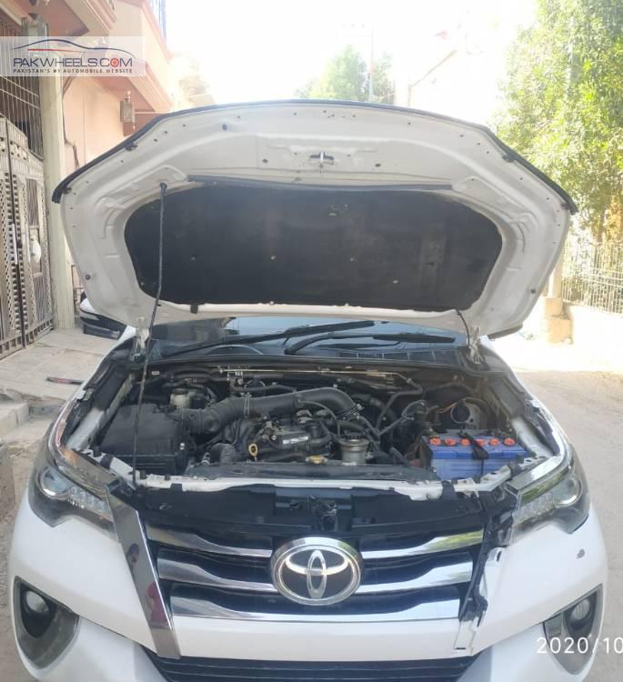 Toyota Fortuner 2018 for Sale in Karachi Toyota Fortuner 2018 for Sale in Karachi Image-9