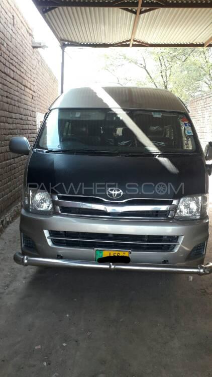 Toyota Hiace 2016 for Sale in Kohat Image-1