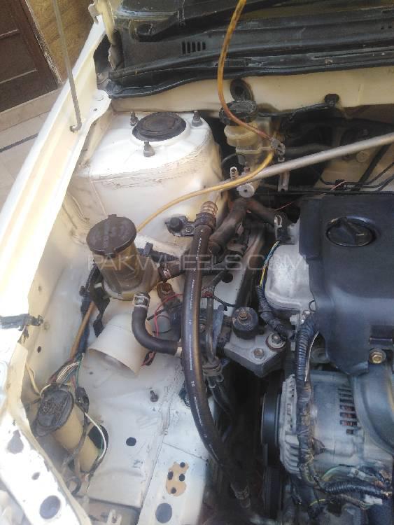 Toyota Corolla 2006 for Sale in Sahiwal Toyota Corolla 2006 for Sale in Sahiwal Image-9
