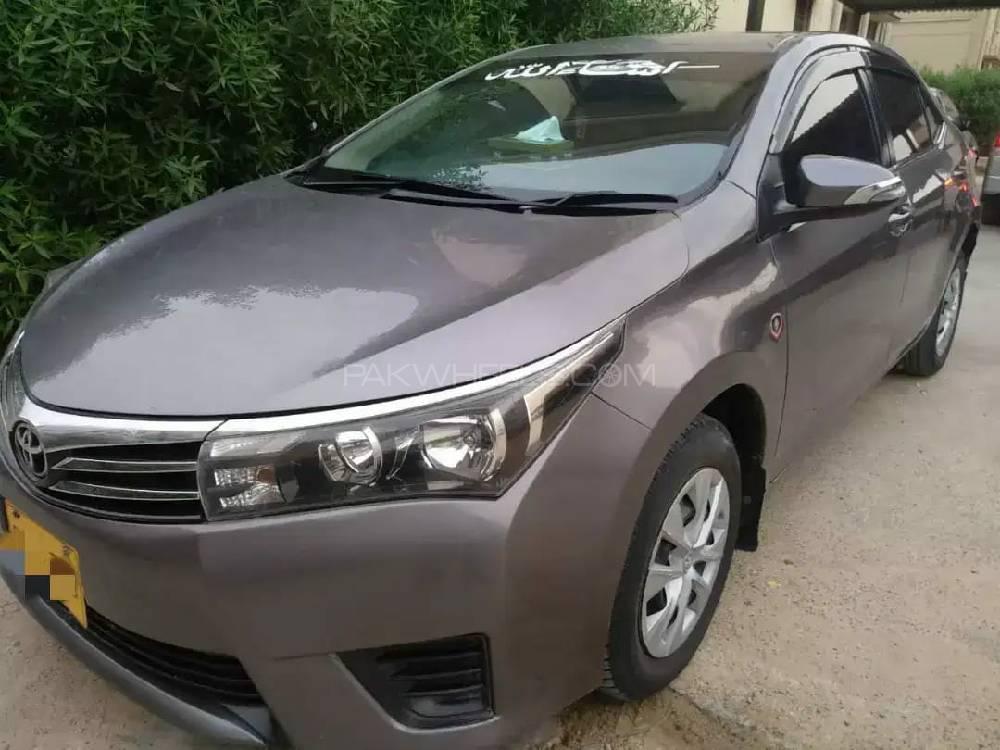 Toyota Corolla 2016 for Sale in Karachi Image-1