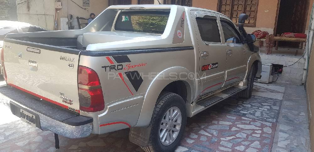 Toyota Hilux 2012 for Sale in Peshawar Toyota Hilux 2012 for Sale in Peshawar Image-5