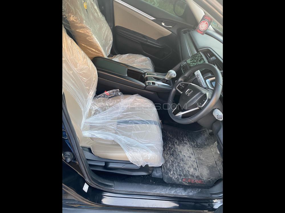 Honda Civic 2019 for Sale in Peshawar Honda Civic 2019 for Sale in Peshawar Image-9
