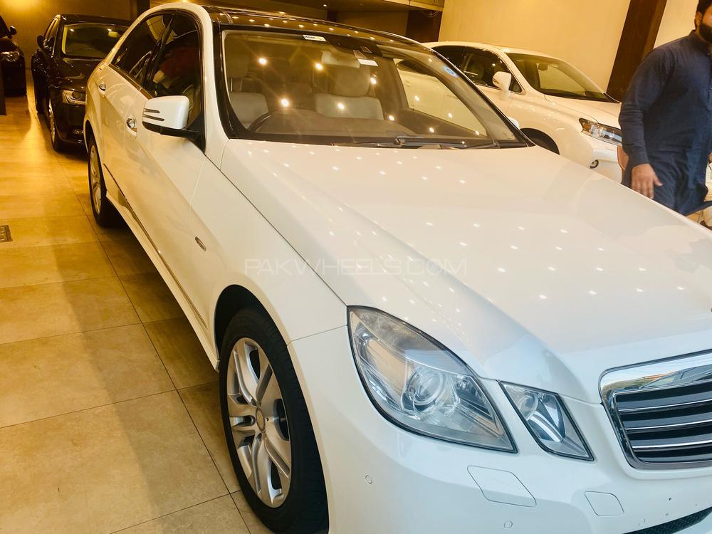 Mercedes Benz E Class 2012 for Sale in Lahore Mercedes Benz E Class 2012 for Sale in Lahore Image-2