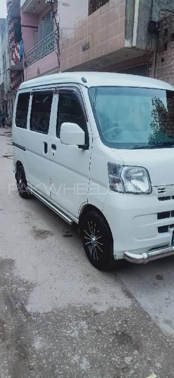 ڈائیہاتسو ہائی جیٹ 2013 for Sale in لاہور ڈائیہاتسو ہائی جیٹ 2013 for Sale in لاہور Image-4