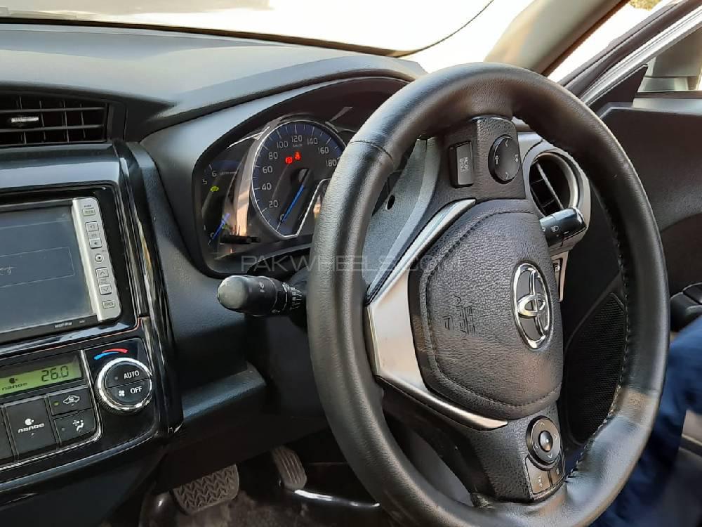 Toyota Corolla Axio 2013 for Sale in Islamabad Toyota Corolla Axio 2013 for Sale in Islamabad Image-14