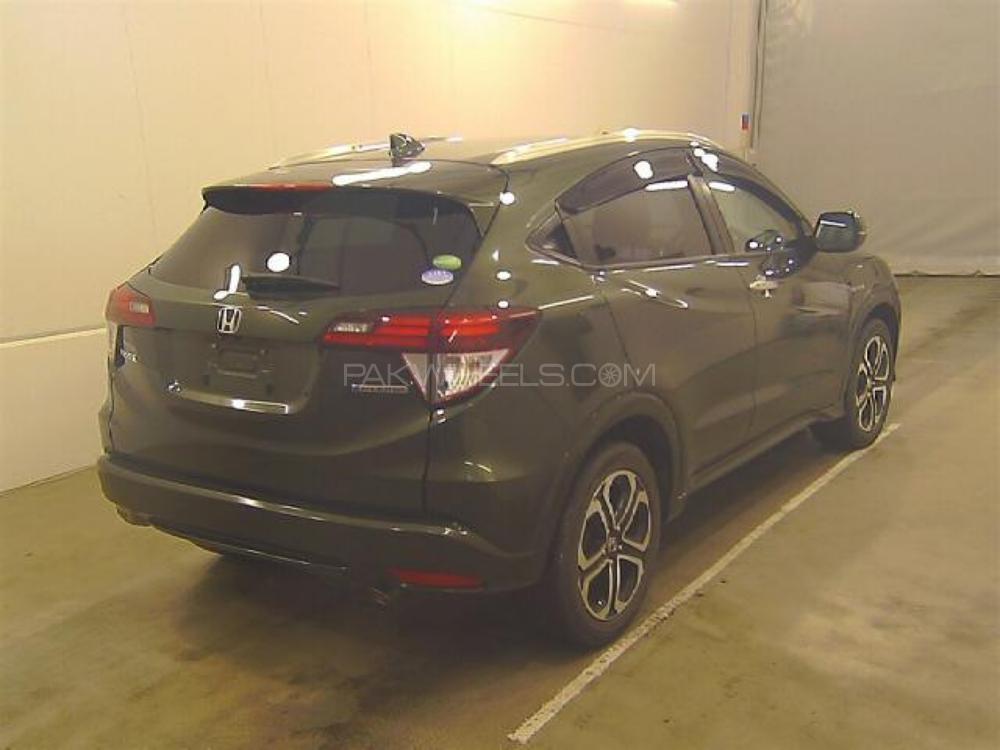Honda Vezel 2016 for Sale in Karachi Honda Vezel 2016 for Sale in Karachi Image-6