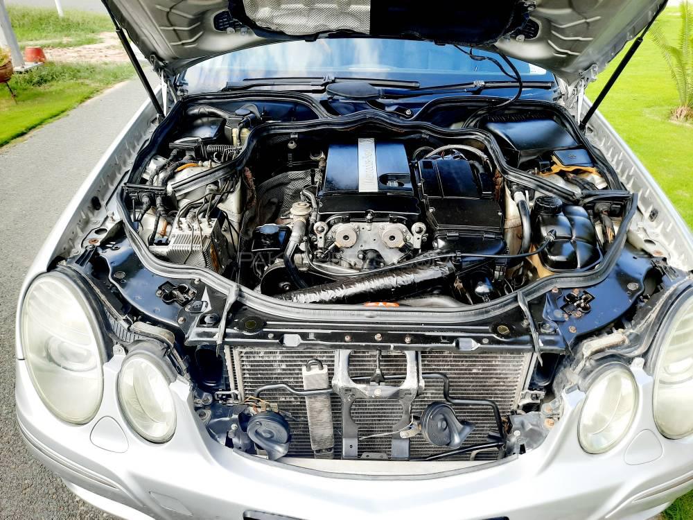 Mercedes Benz E Class 2003 for Sale in Lahore Mercedes Benz E Class 2003 for Sale in Lahore Image-7