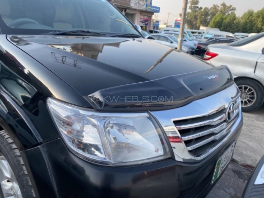 Toyota Hilux 2013 for Sale in Gujranwala Image-1