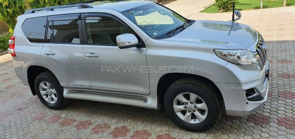 ٹویوٹا پراڈو 2013 for Sale in بہاولپور ٹویوٹا پراڈو 2013 for Sale in بہاولپور Image-4