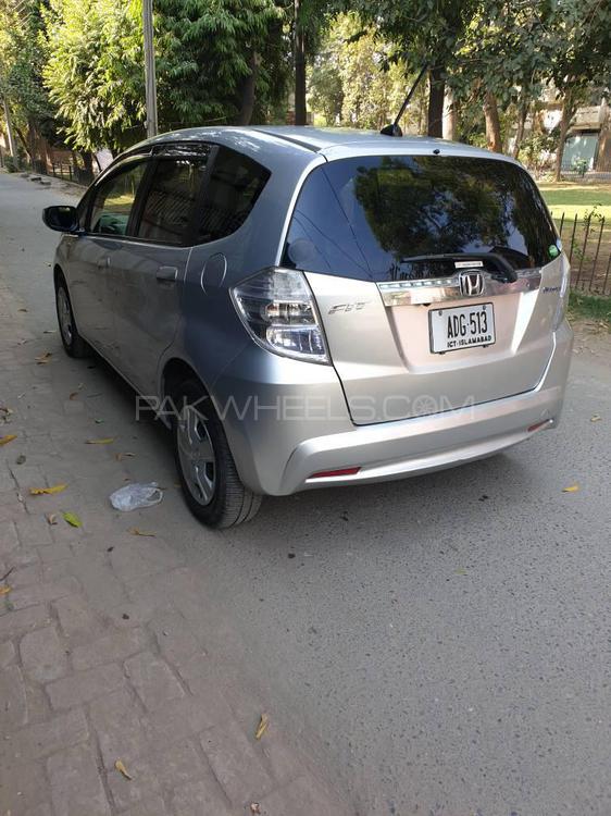 Honda Fit 2012 for Sale in Lahore Honda Fit 2012 for Sale in Lahore Image-8