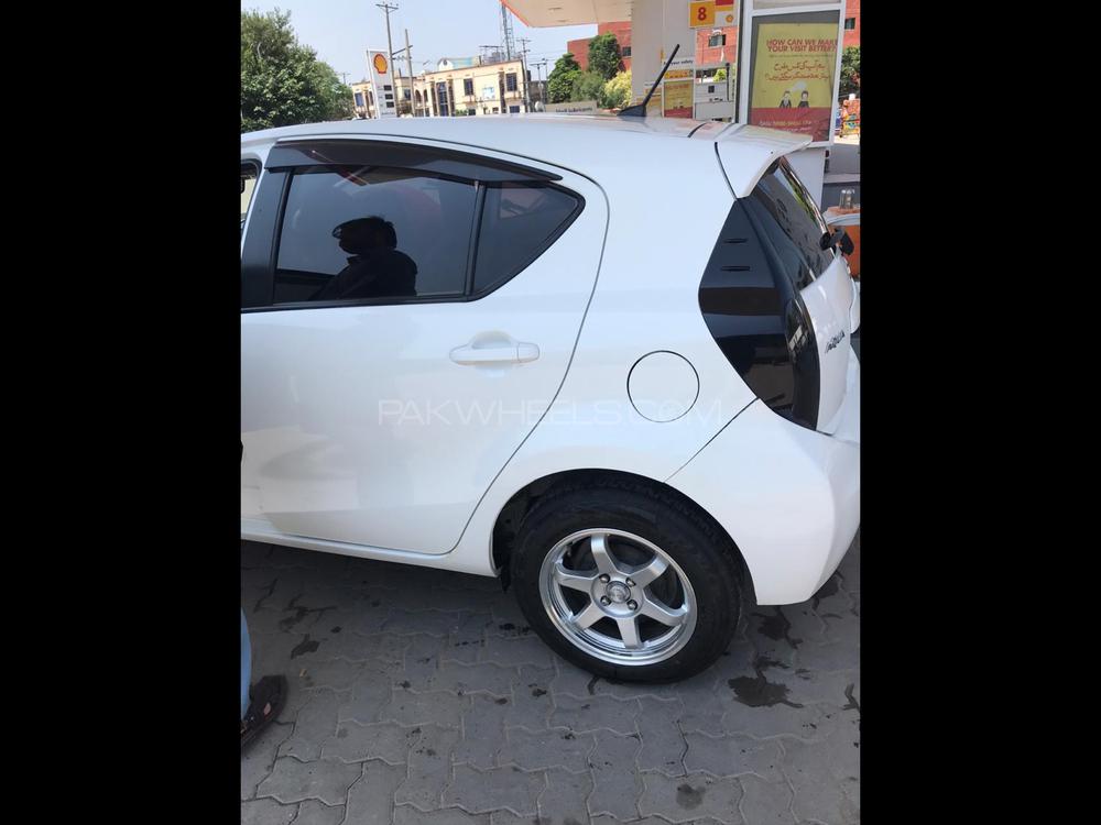 Toyota Aqua 2012 for Sale in Sialkot Toyota Aqua 2012 for Sale in Sialkot Image-5