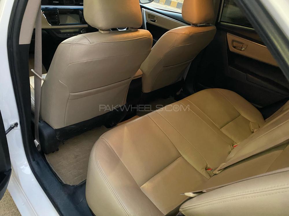 Toyota Corolla 2016 for Sale in Karachi Toyota Corolla 2016 for Sale in Karachi Image-10