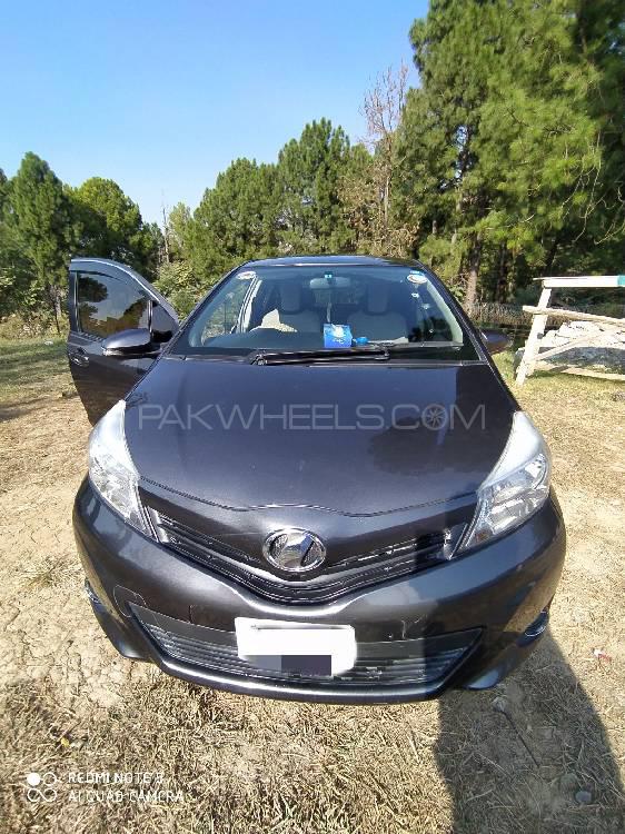 Toyota Vitz 2013 for Sale in Abbottabad Toyota Vitz 2013 for Sale in Abbottabad Image-2