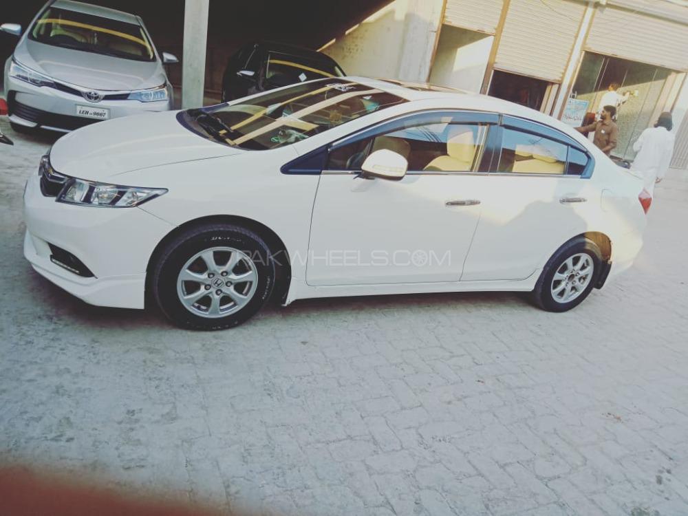 Honda Civic 2013 for Sale in Multan Image-1