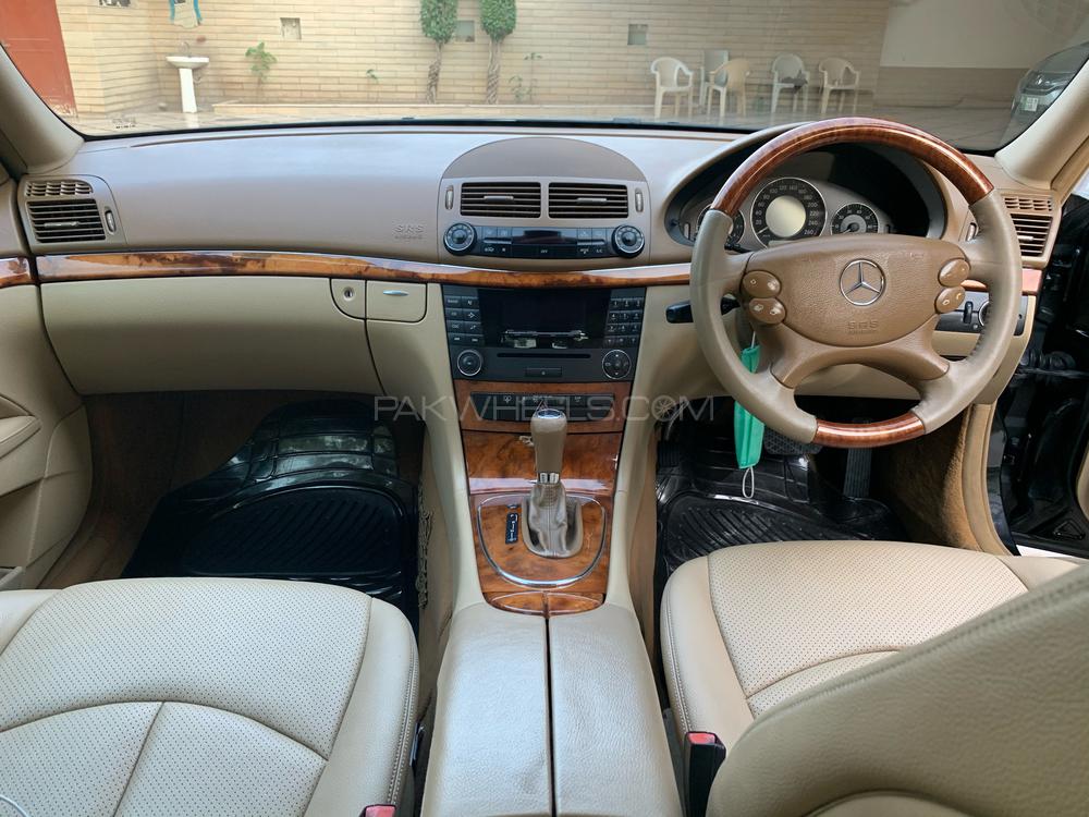 Mercedes Benz E Class 2006 for Sale in Lahore Mercedes Benz E Class 2006 for Sale in Lahore Image-7