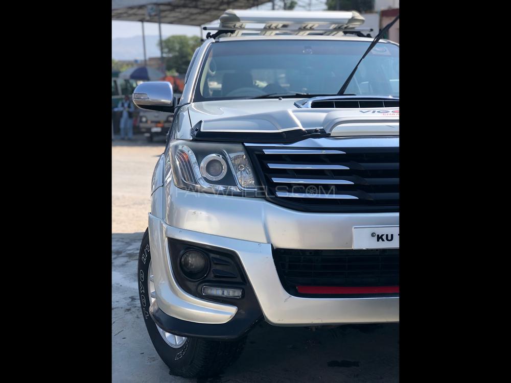 Toyota Hilux 2016 for Sale in Abbottabad Image-1