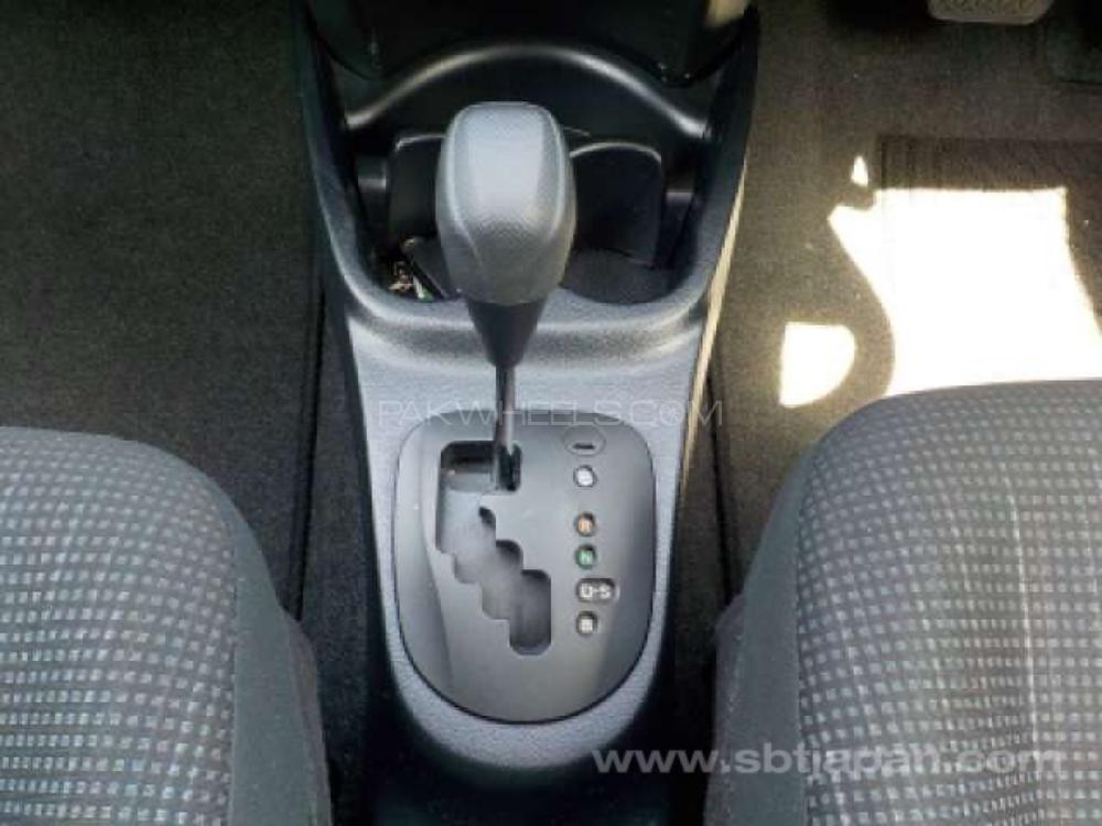 Toyota Vitz 2017 for Sale in Islamabad Toyota Vitz 2017 for Sale in Islamabad Image-12