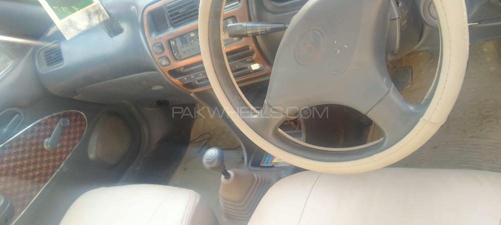 Toyota Corolla 2000 for Sale in Layyah Toyota Corolla 2000 for Sale in Layyah Image-3