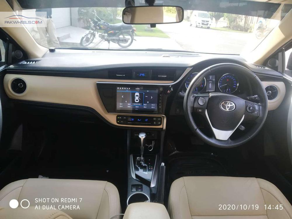 Toyota Corolla 2018 for Sale in Lahore Toyota Corolla 2018 for Sale in Lahore Image-7