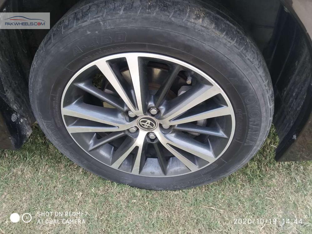 Toyota Corolla 2018 for Sale in Lahore Toyota Corolla 2018 for Sale in Lahore Image-19