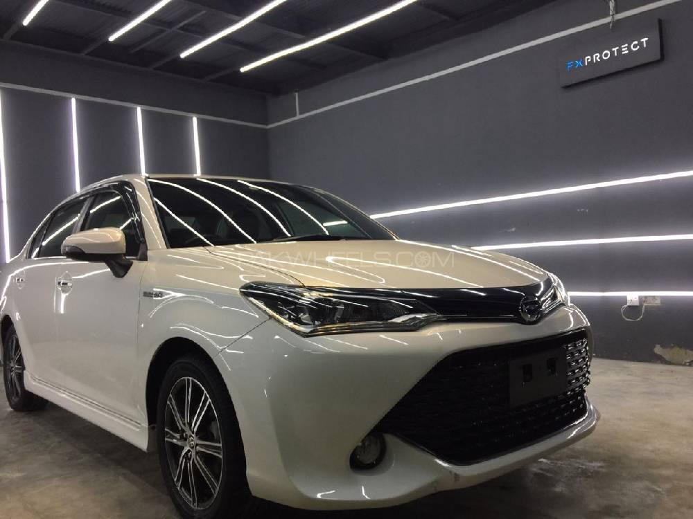 Toyota Corolla Axio 2017 for Sale in Peshawar Image-1