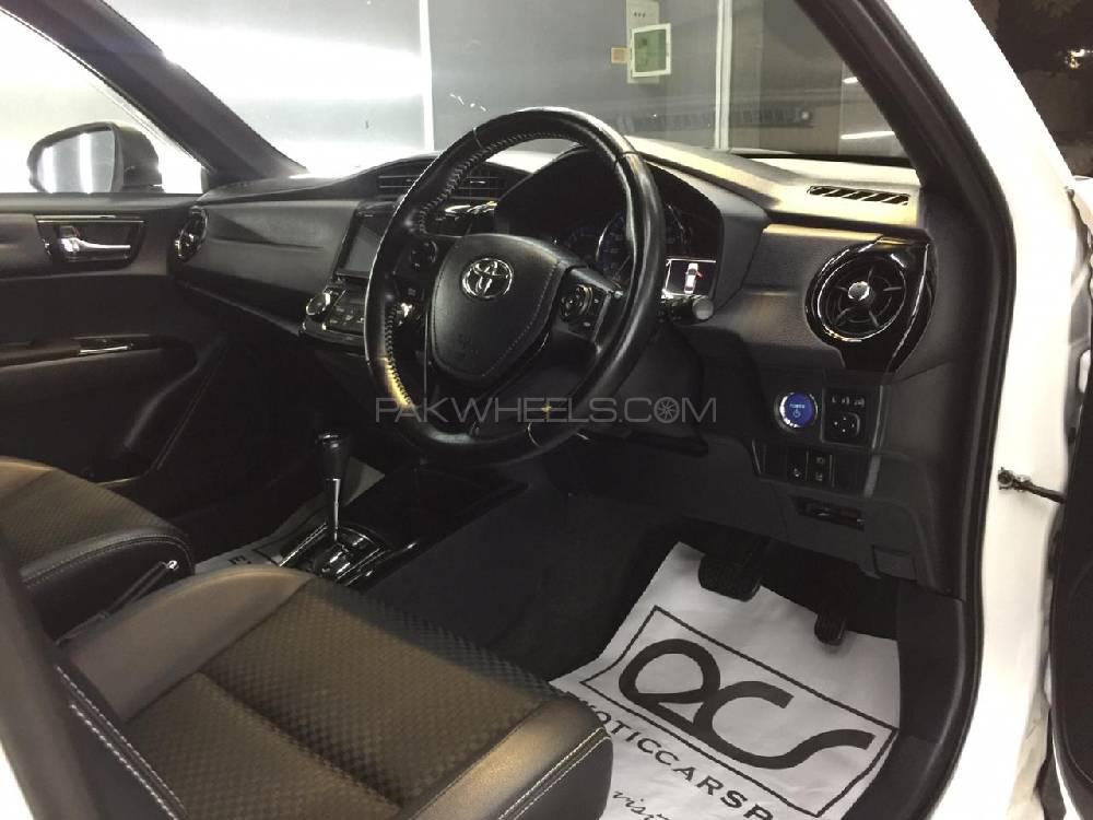 Toyota Corolla Axio 2017 for Sale in Peshawar Toyota Corolla Axio 2017 for Sale in Peshawar Image-8
