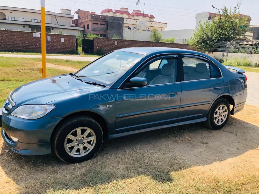 Honda Civic 2004 for Sale in Sialkot Image-1