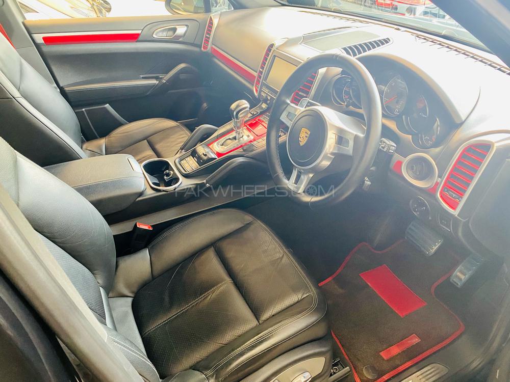 Porsche Cayenne 2013 for Sale in Lahore Porsche Cayenne 2013 for Sale in Lahore Image-9