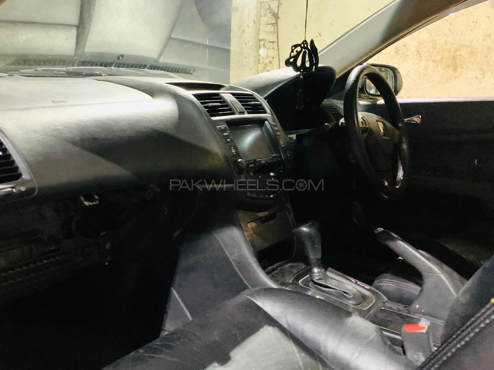 Honda Accord 2003 for Sale in Faisalabad Honda Accord 2003 for Sale in Faisalabad Image-6