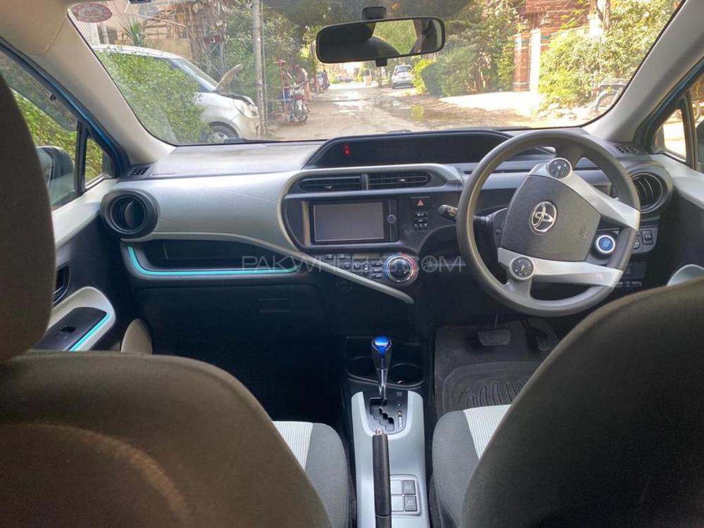 Toyota Aqua 2013 for Sale in Rawalpindi Toyota Aqua 2013 for Sale in Rawalpindi Image-3