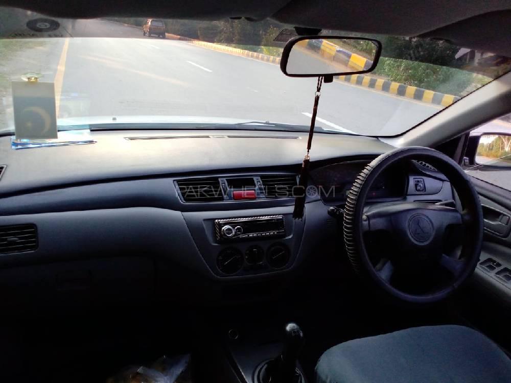 Mitsubishi Lancer 2007 for Sale in Peshawar Mitsubishi Lancer 2007 for Sale in Peshawar Image-9