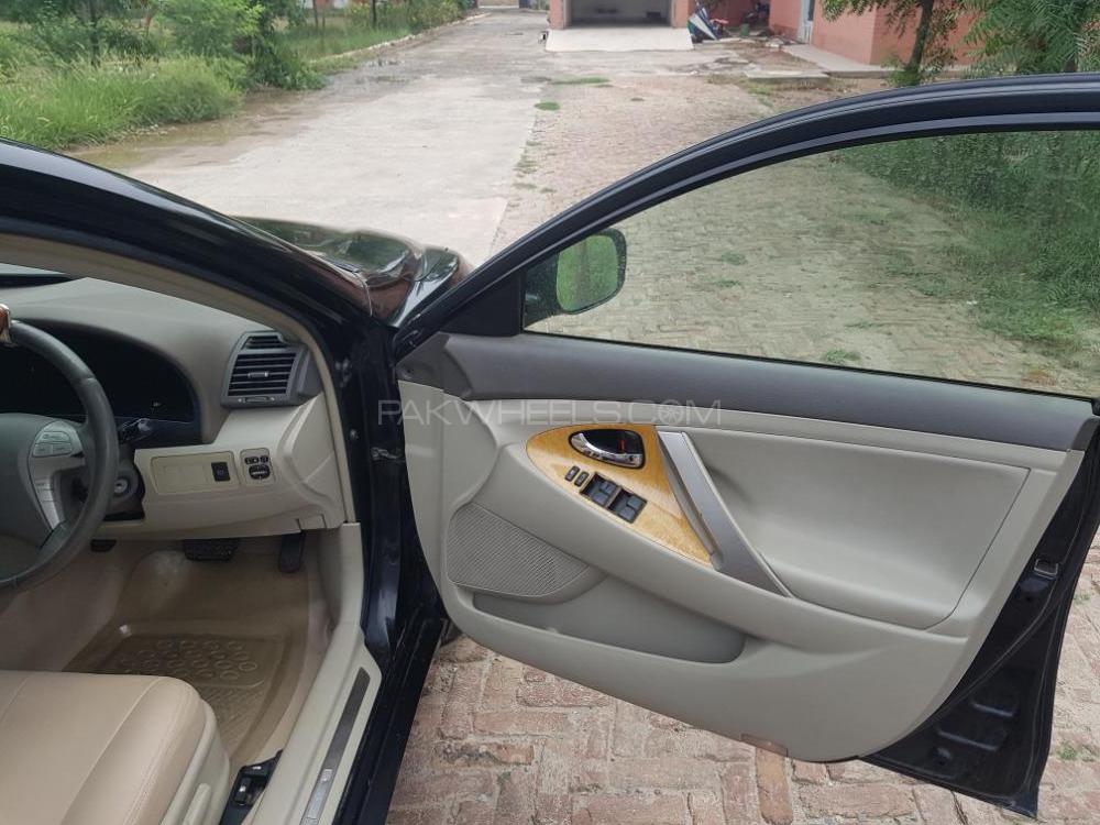 Toyota Camry 2007 for Sale in Faisalabad Toyota Camry 2007 for Sale in Faisalabad Image-3